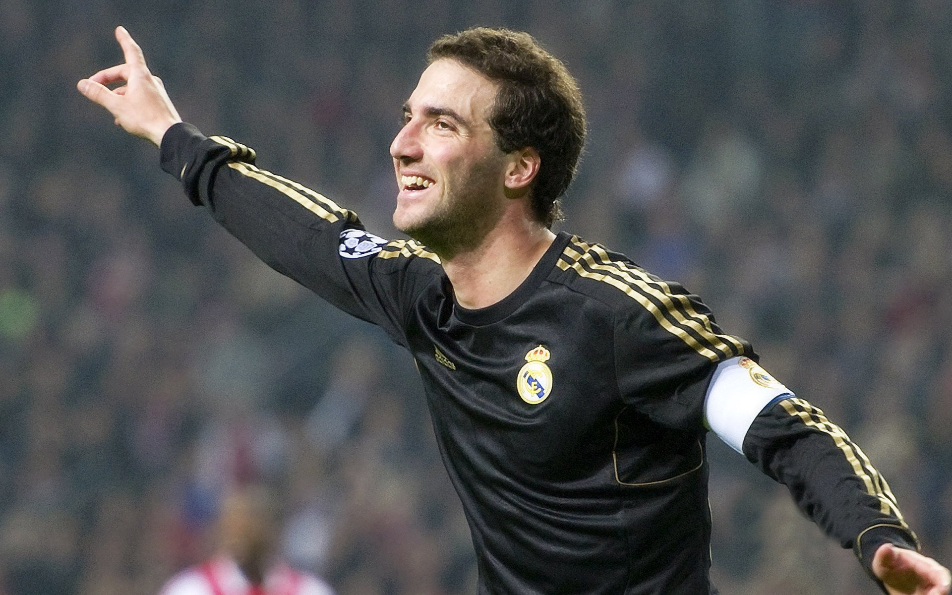 AI技术在游戏中的应用:智能NPC与自适应难度,游戏npc人工智能